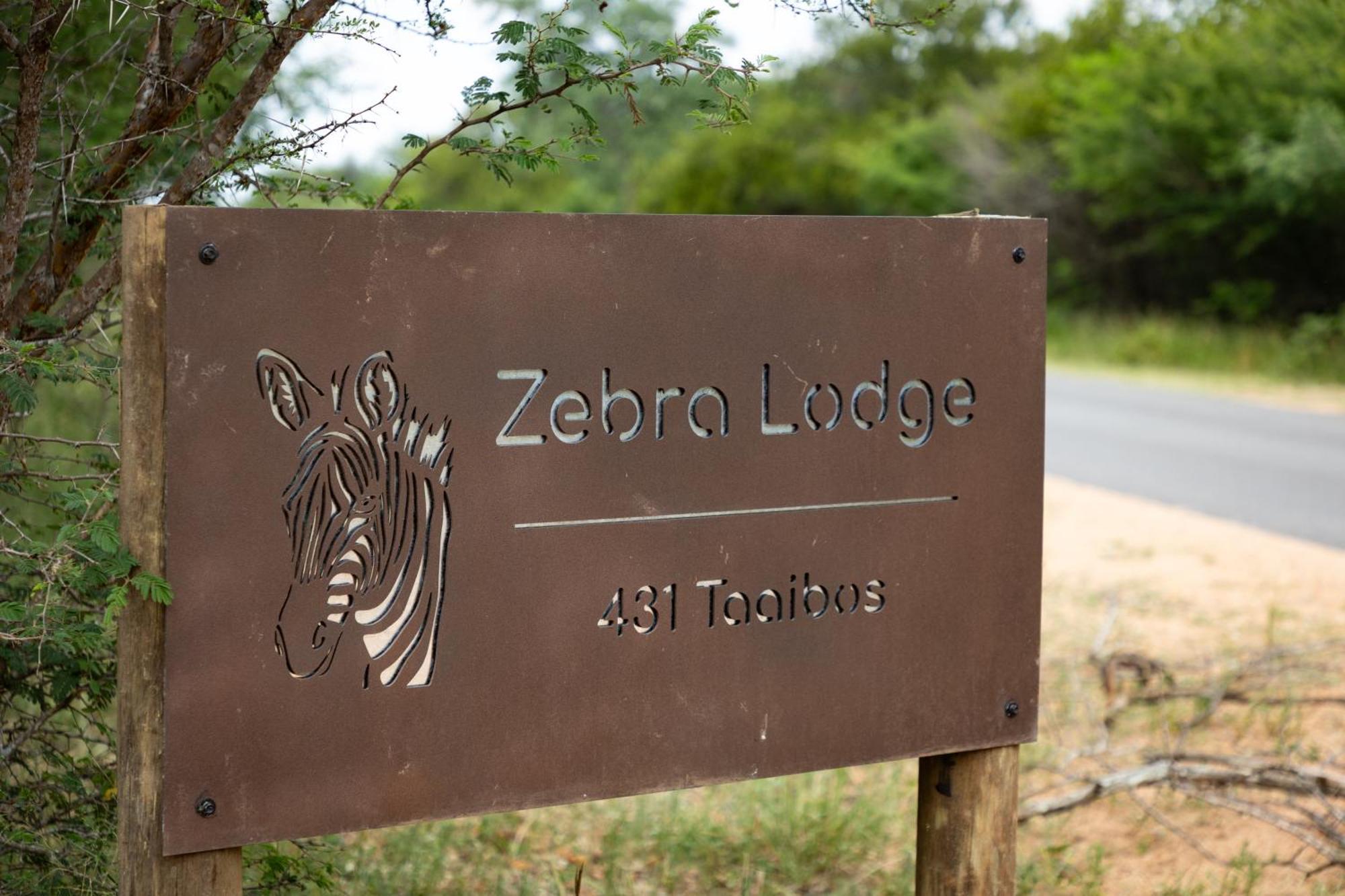 Zebra Lodge Ходспруит Екстериор снимка